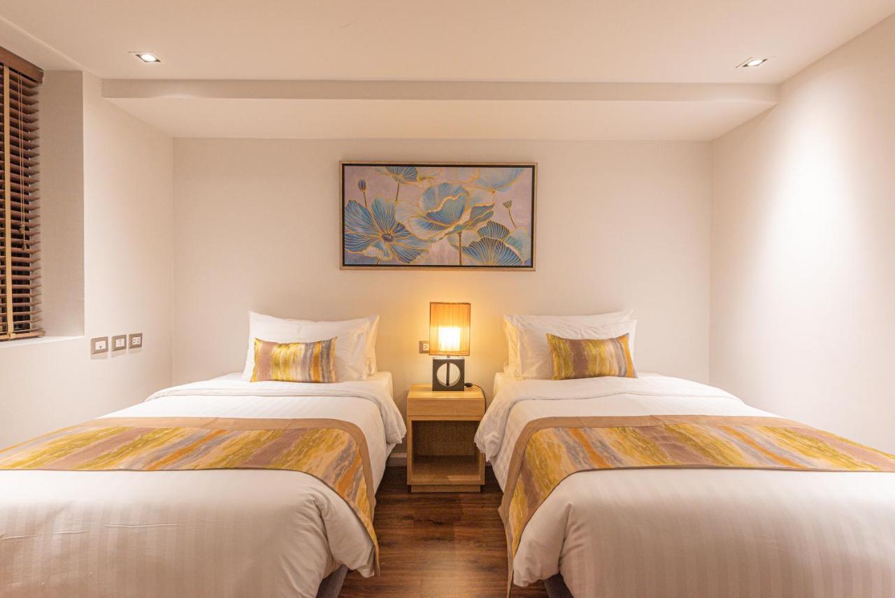 Summit Windmill Golf Suite Hotel At Suvarnabhumi Bangkok Bagian luar foto Deluxe Twin