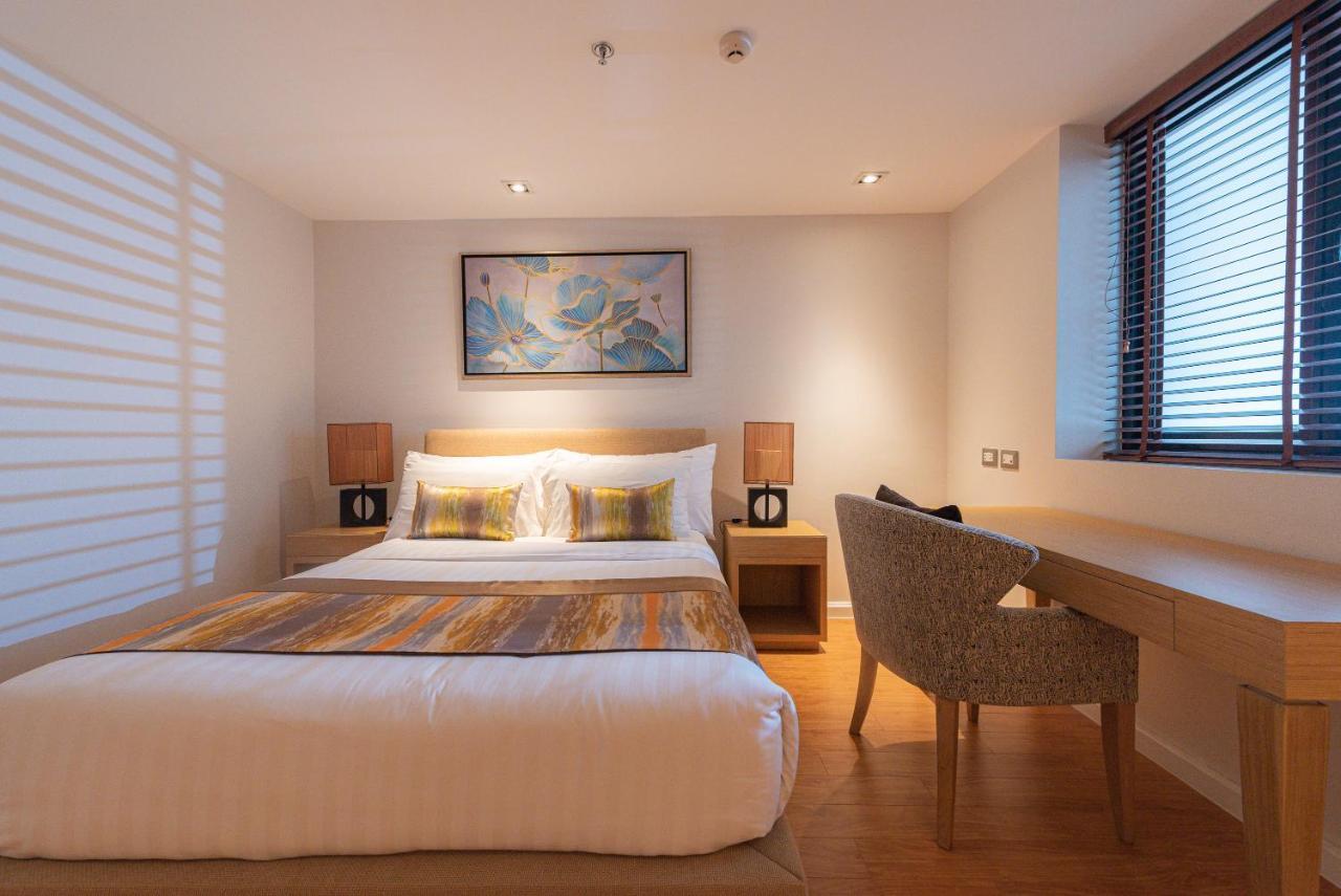 Summit Windmill Golf Suite Hotel At Suvarnabhumi Bangkok Bagian luar foto