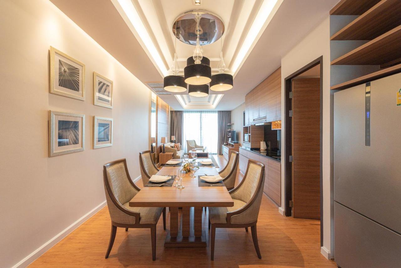 Summit Windmill Golf Suite Hotel At Suvarnabhumi Bangkok Bagian luar foto A dining room