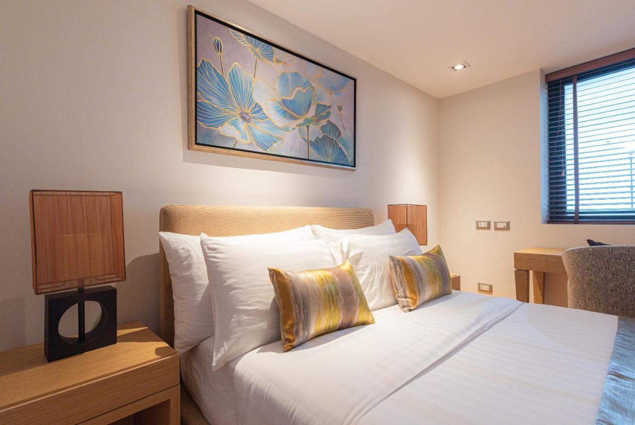 Summit Windmill Golf Suite Hotel At Suvarnabhumi Bangkok Bagian luar foto A bedroom at the hotel