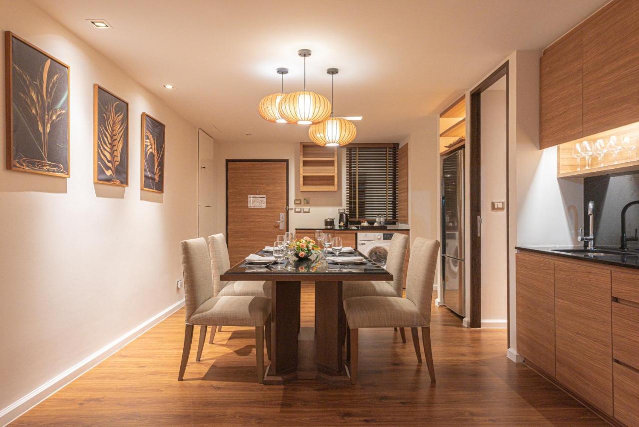 Summit Windmill Golf Suite Hotel At Suvarnabhumi Bangkok Bagian luar foto A modern dining room